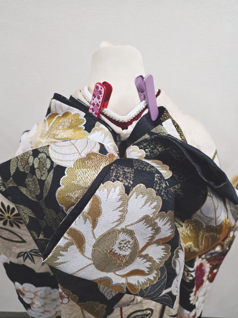 【145~159センチぐらいの方が適応サイズ】振袖フルセット　玉城ティナ