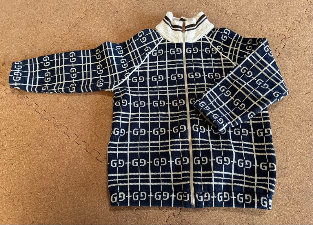 GUCCI ジップアップブルゾン　キッズ