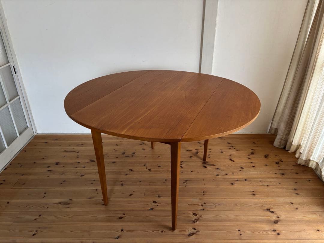 北欧ヴィンテージ　チーク　ドロップリーフテーブル