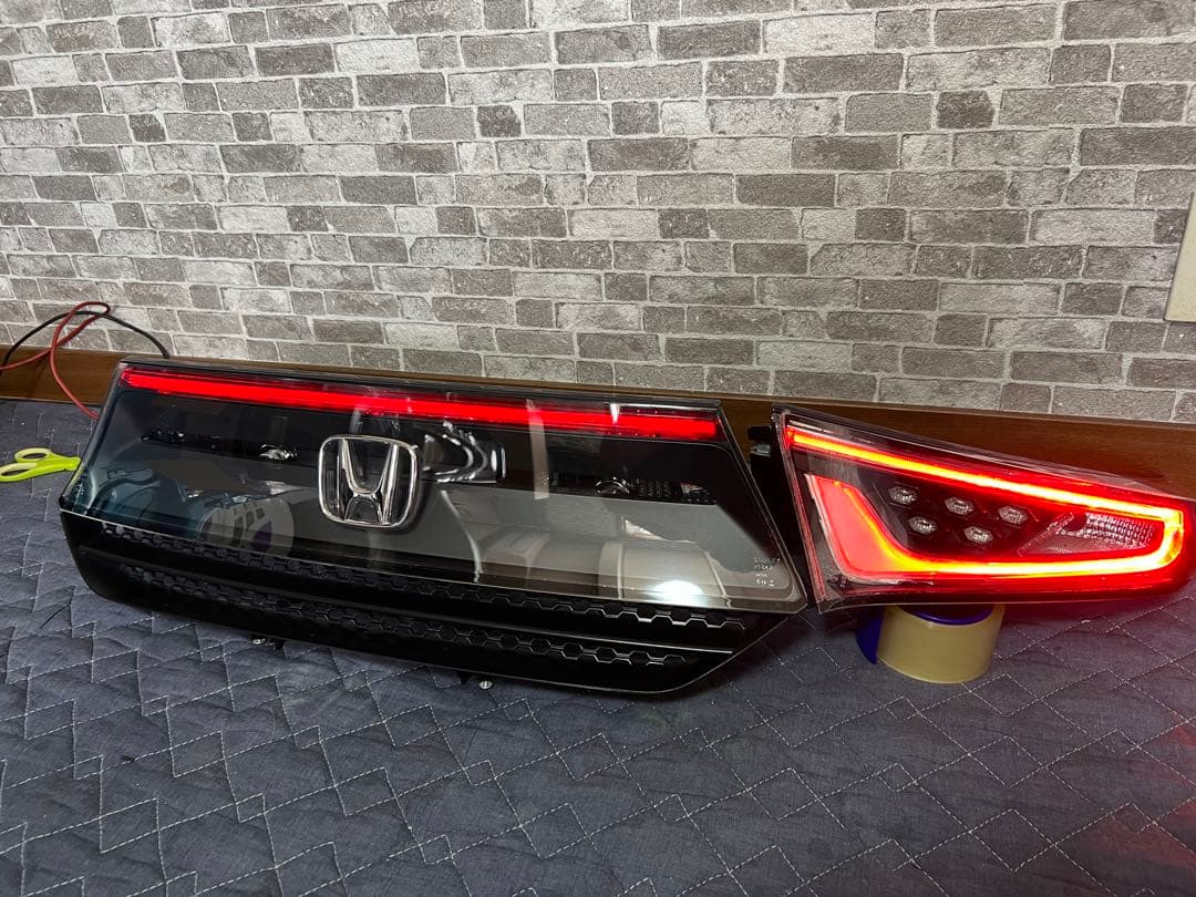 S660リアセンターガーニッシュ　テール