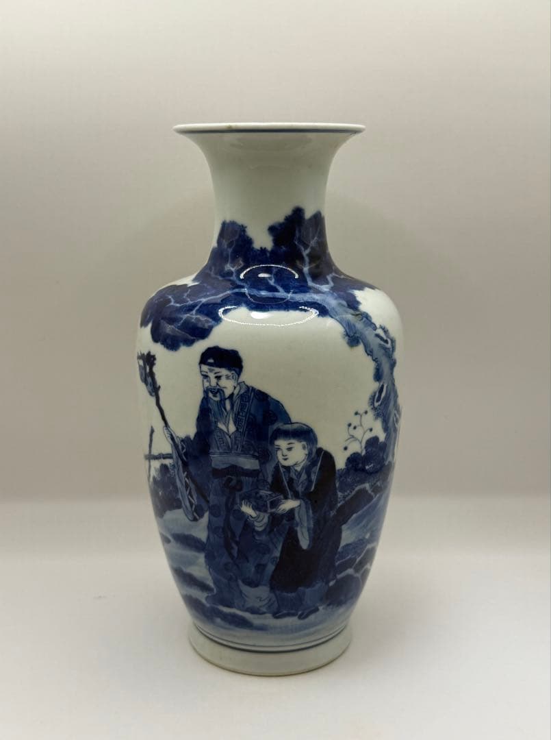 中国　染付　人物紋瓶　大清康熙年製銘　送料込み250813
