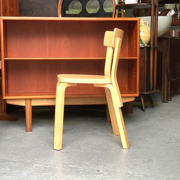 artek　アルテック　チェア69　フィンランド　アルヴァ・アアルト