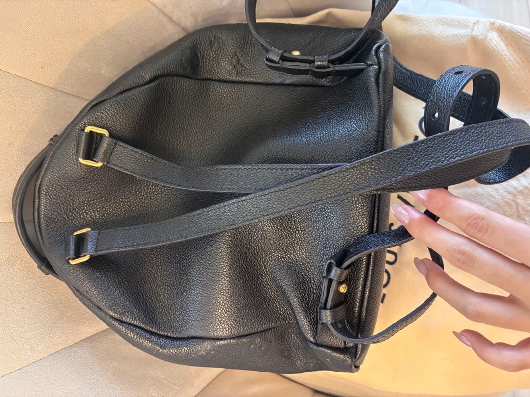 LOUIS VUITTON ブラックバックパック