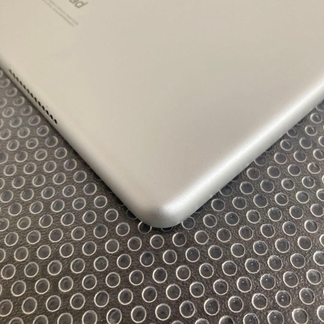 802【早い者勝ち】外観比較的美品☆iPad7第7世代32GB SIMフリー☆