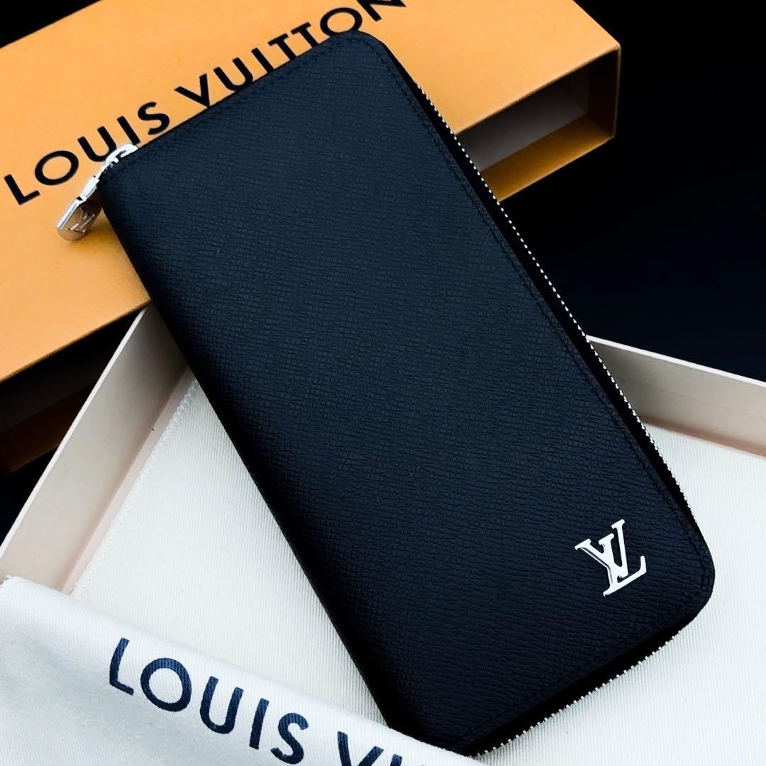 【新品に近い】ルイヴィトン タイガ ヴェルティカル 黒 長財布 メンズ 二つ折り