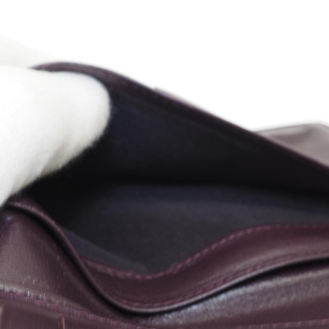 CHANEL シャネル マトラッセ 二つ折り財布 ミドル SV金具