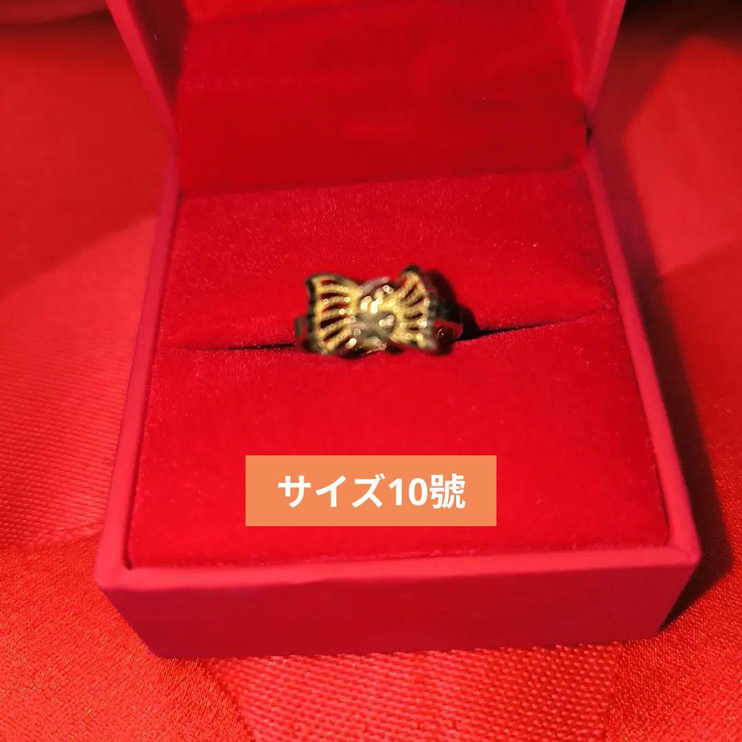 新品近い18K ゴールド リボン型リング素敵なデザイン指輪，一度だけ使いまして。