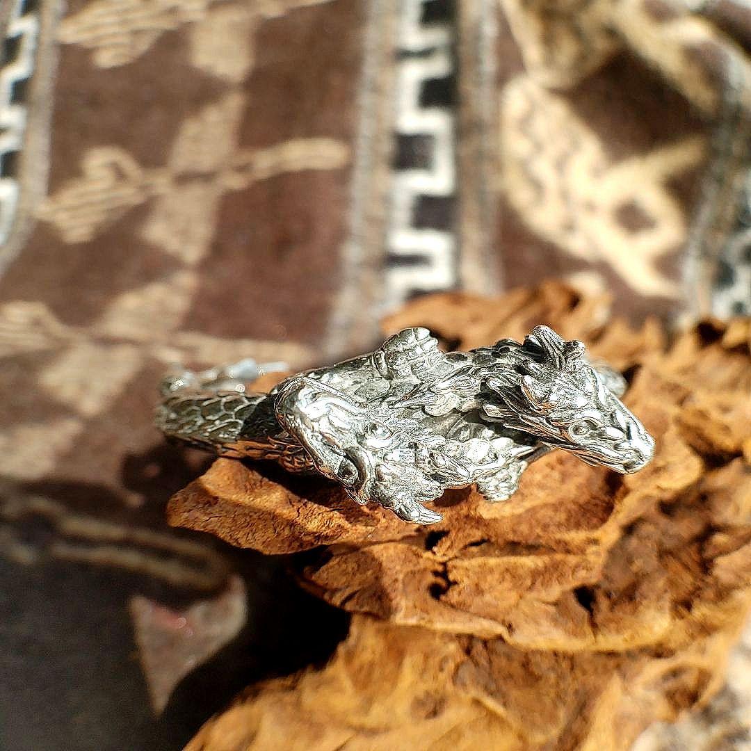 銀製品　Silver925　メンズバングル　龍　ドラゴン　新品