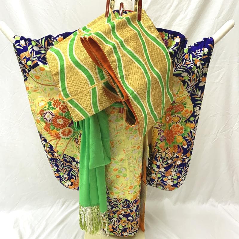 406ag11□七五三 七歳 女児 着物のみ 花車文□タグ付き未使用品