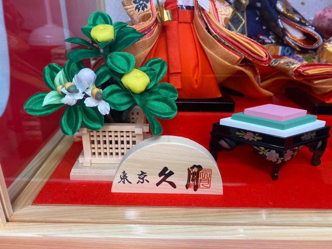 東京久月　雛人形五人飾りガラスケース檜造り・間口約５９×奥行約３４×高さ約４２㎝