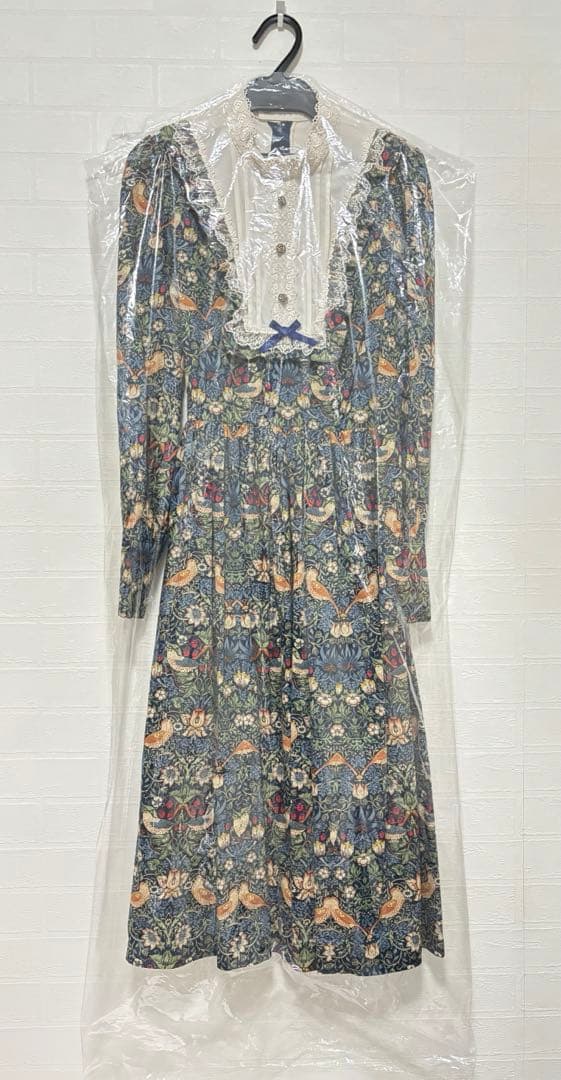 モリススタンドカラーワンピース イノセントワールド 新品