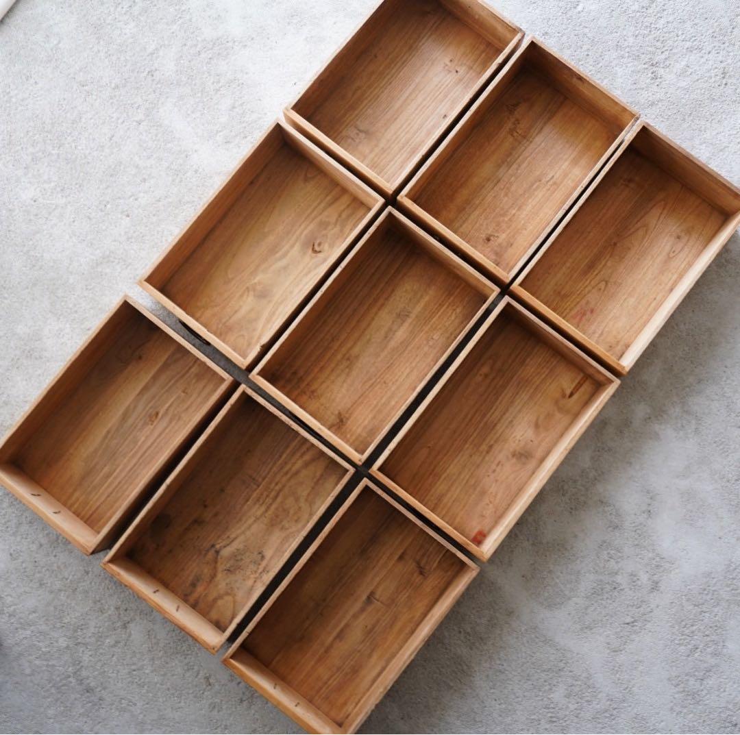 21杯の引き出し収納棚