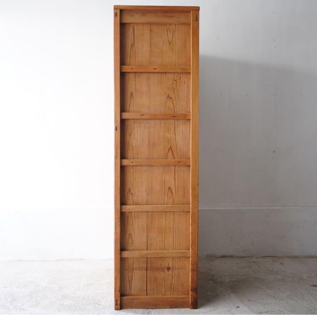 21杯の引き出し収納棚