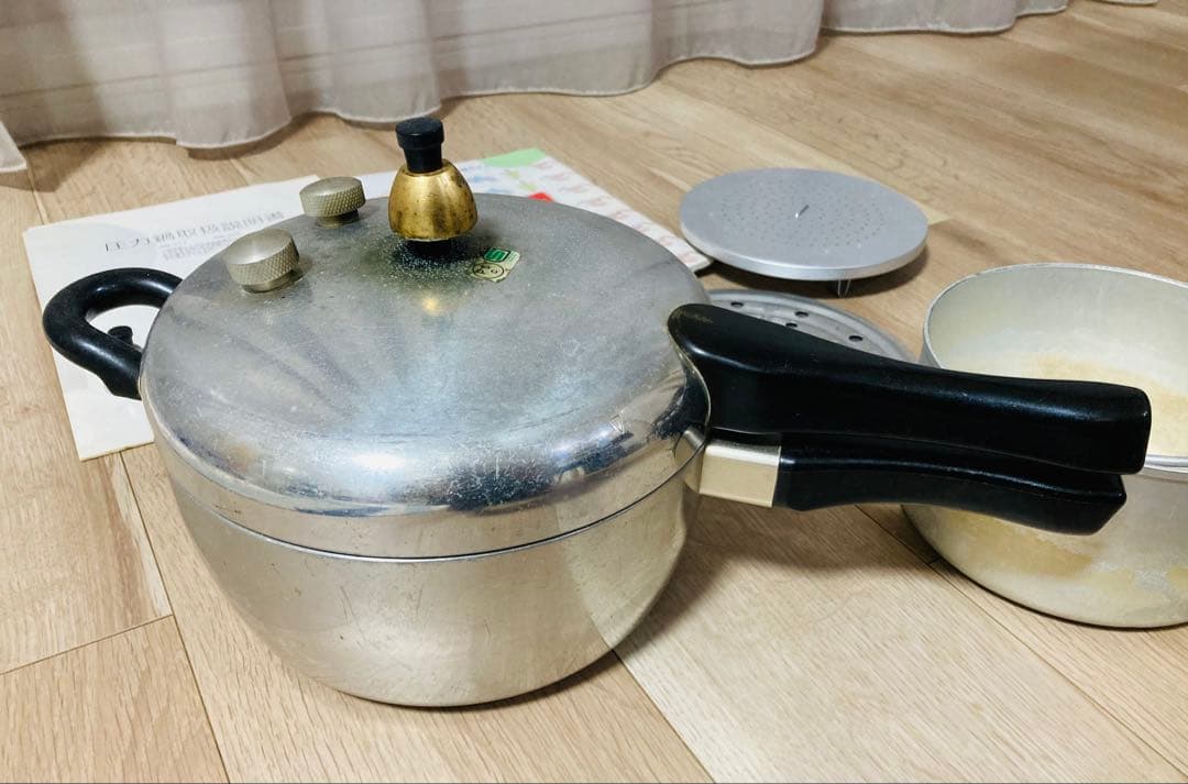 平和　ヘイワ　圧力鍋