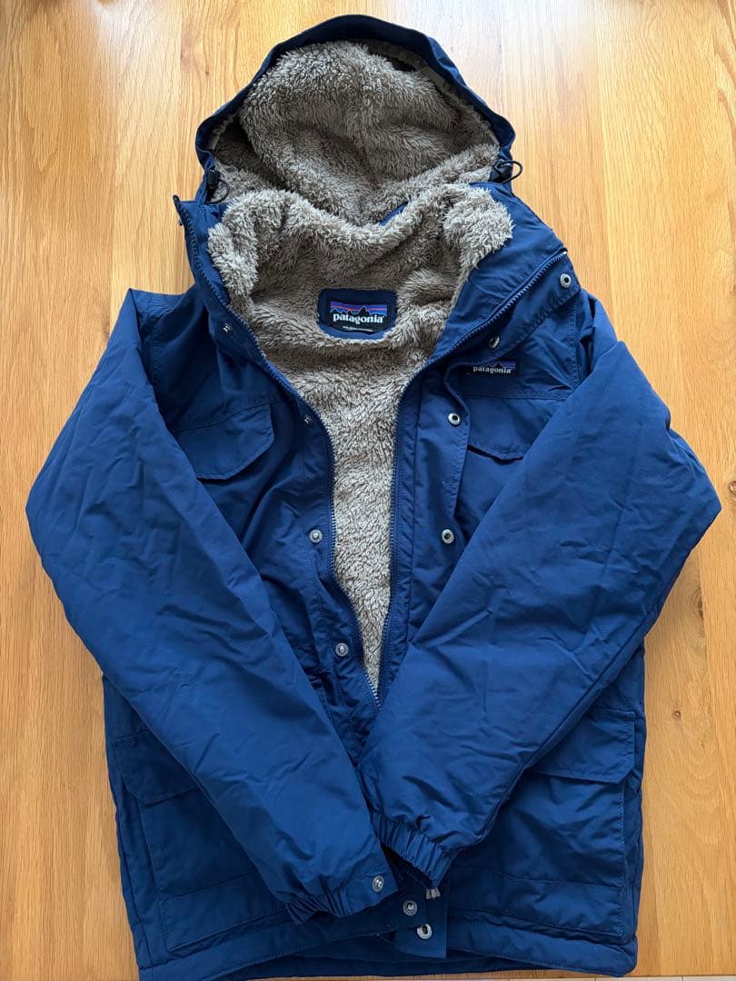 patagonia パタゴニア　イスマスパーカー