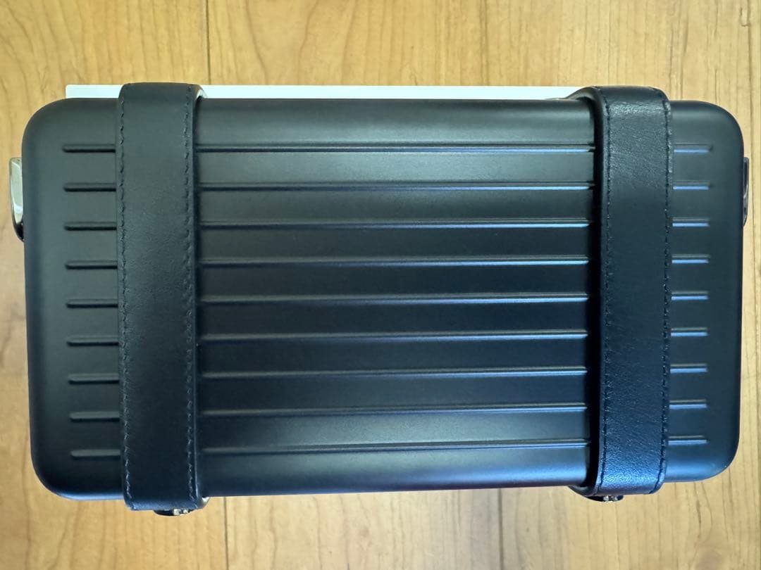 RIMOWA リモワ　パーソナルクラッチ 美品