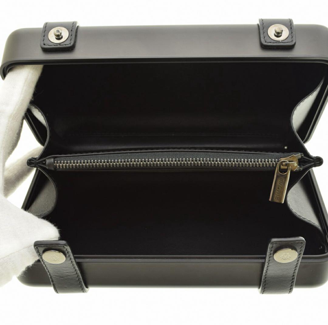 RIMOWA リモワ　パーソナルクラッチ 美品