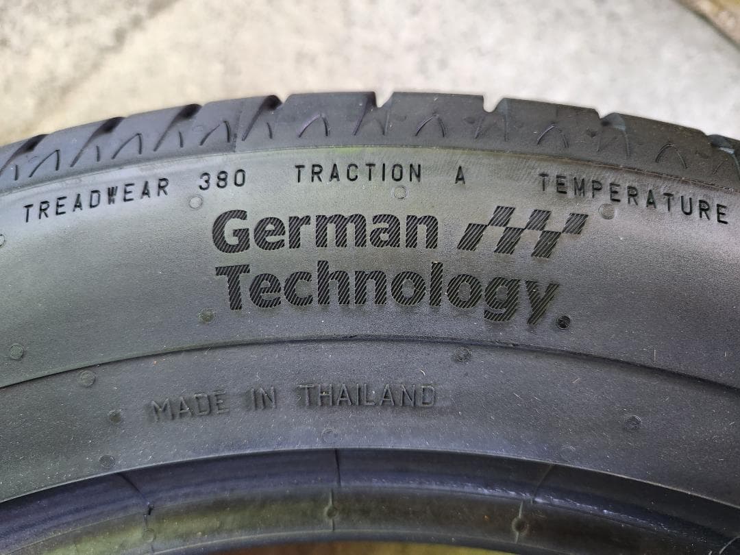 送料込☆2025年製 コンチネンタル タイヤ205/55R16☆4本