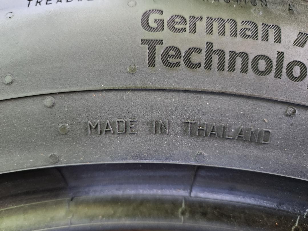 送料込☆2025年製 コンチネンタル タイヤ205/55R16☆4本