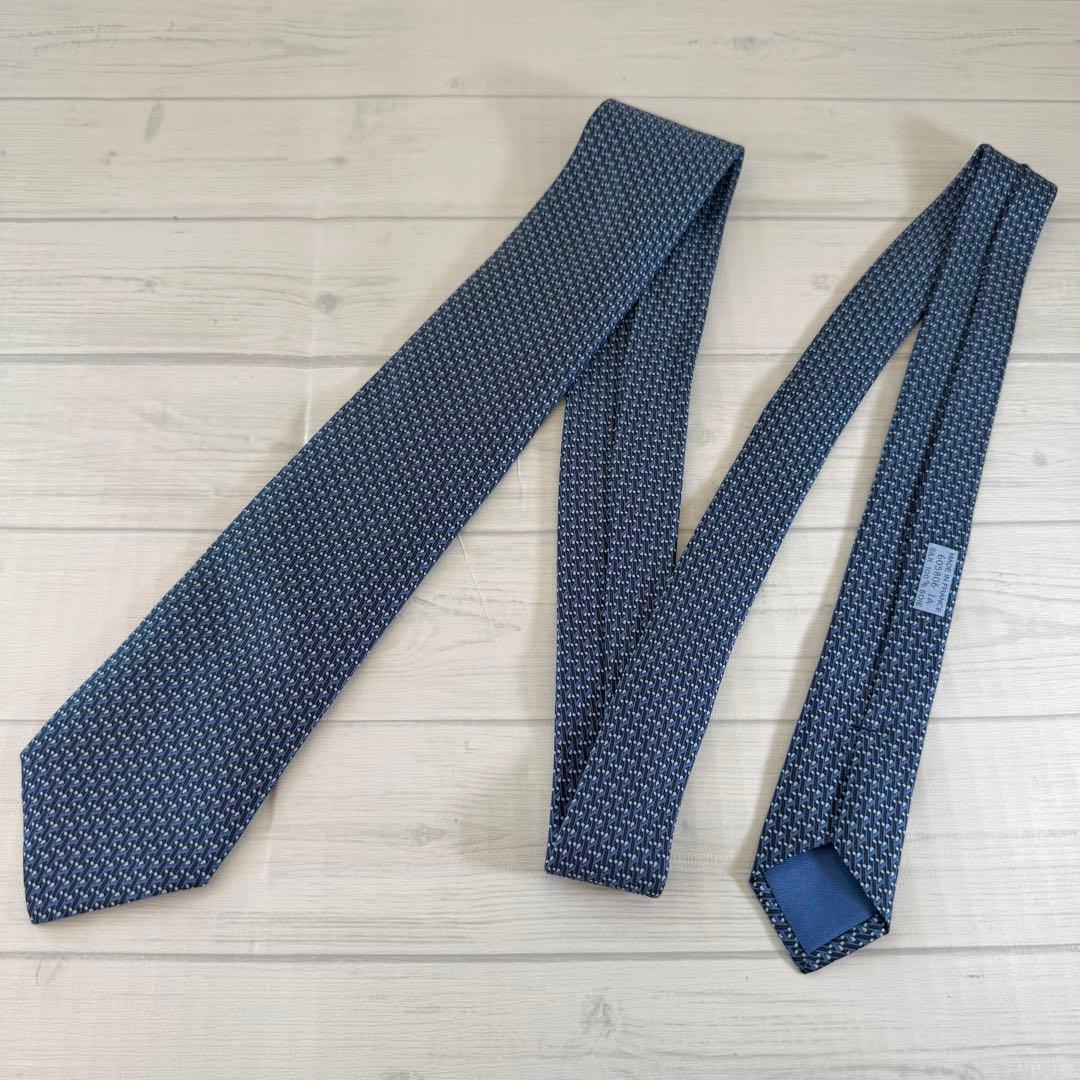 ✨美品✨　HERMES エルメス　ネクタイ　総柄　ロゴ　ブルー　青