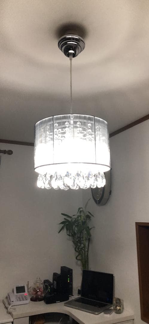 クリスタル 高級感のある 装飾性 シャンデリア