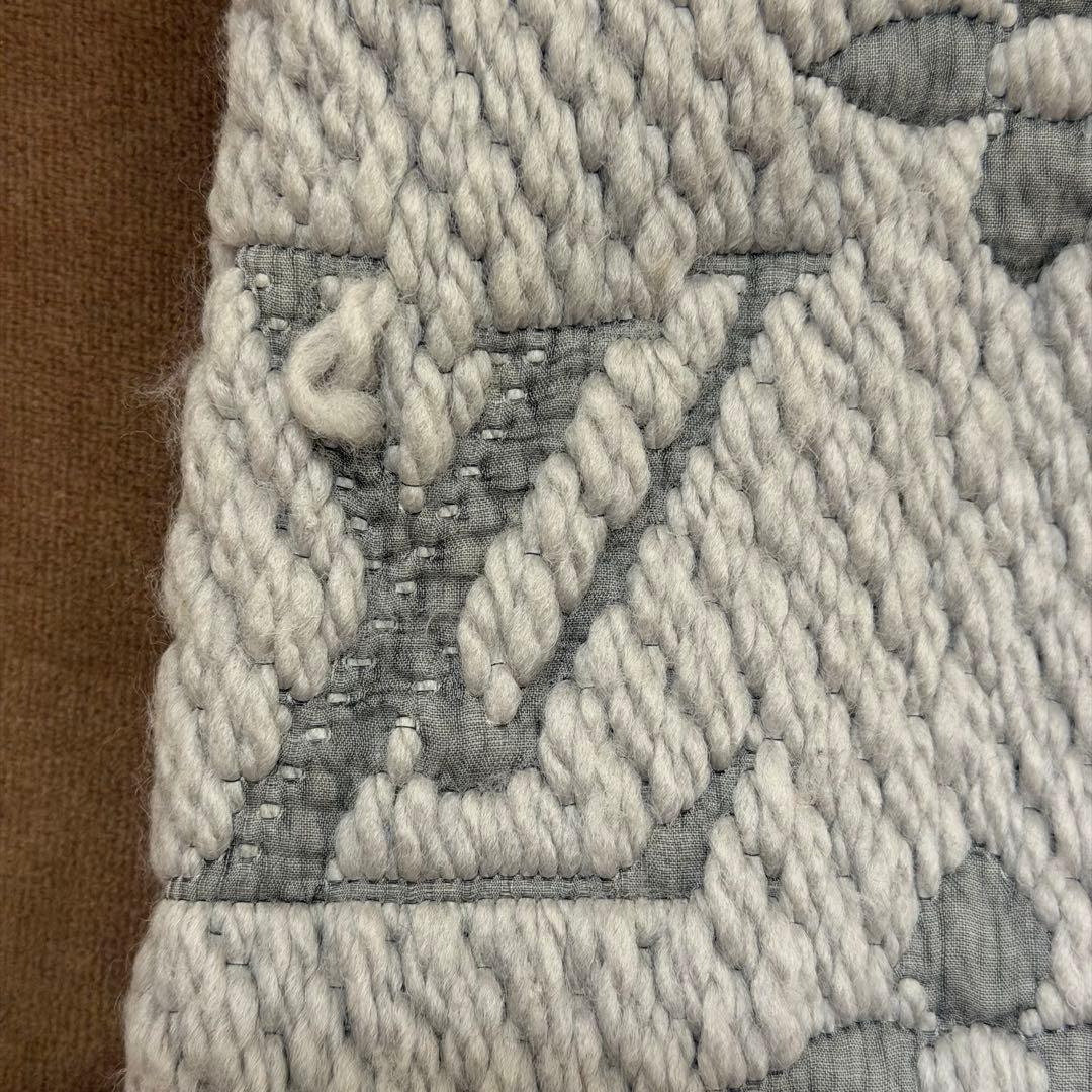 Louis Vuitton グレー マフラー モノグラム