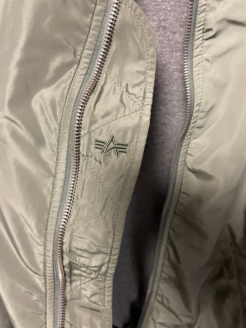 新品未使用　ALPHA INDUSTRIES MA1 フライトジャケット