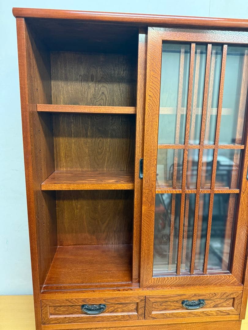 水屋箪笥（みずやたんす）飾り棚　昭和レトロ