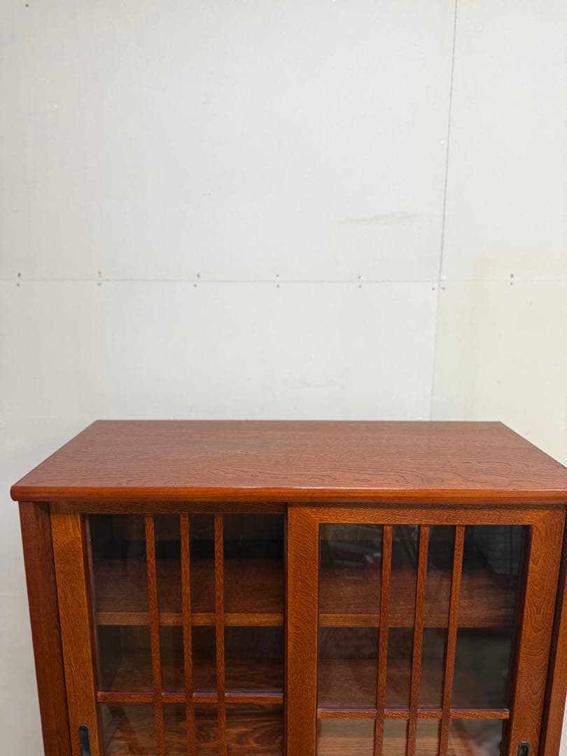 水屋箪笥（みずやたんす）飾り棚　昭和レトロ