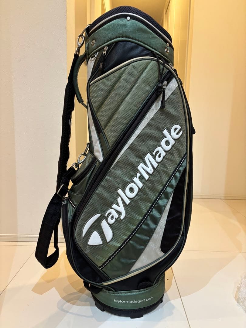 TaylorMade ゴルフバッグ・キャディバッグ　カーキ