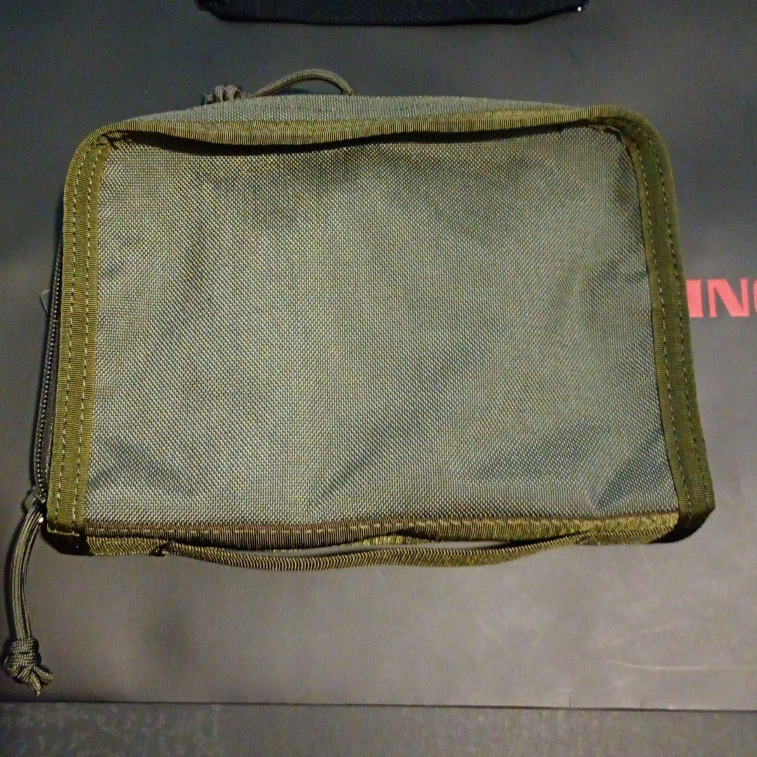 ブリーフィングマルチケースセージグリーン