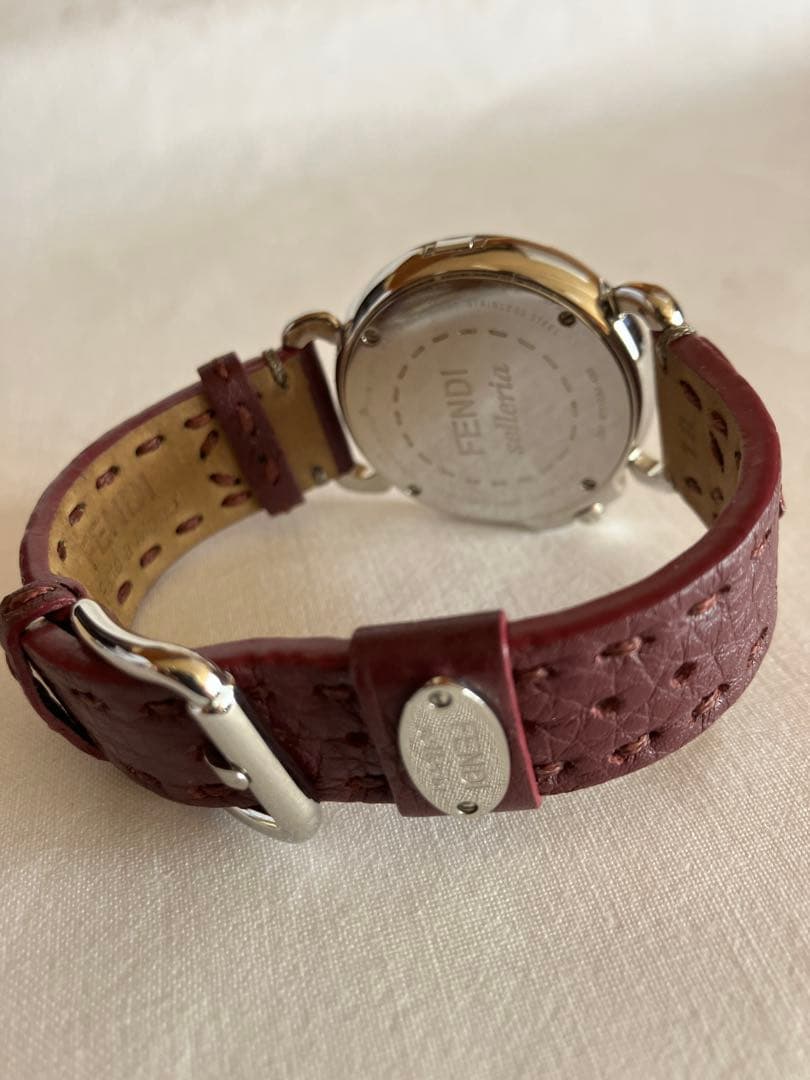 FENDI アナログ時計 パープルレザー