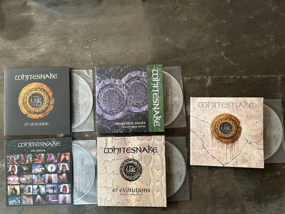 ホワイトスネイク/白蛇の紋章サーペンスアルバス30周年記念スーパーDE