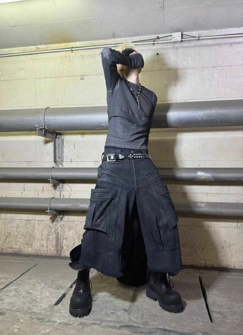 ロングカットソー　長袖　ロングスリーブ　モードストリート