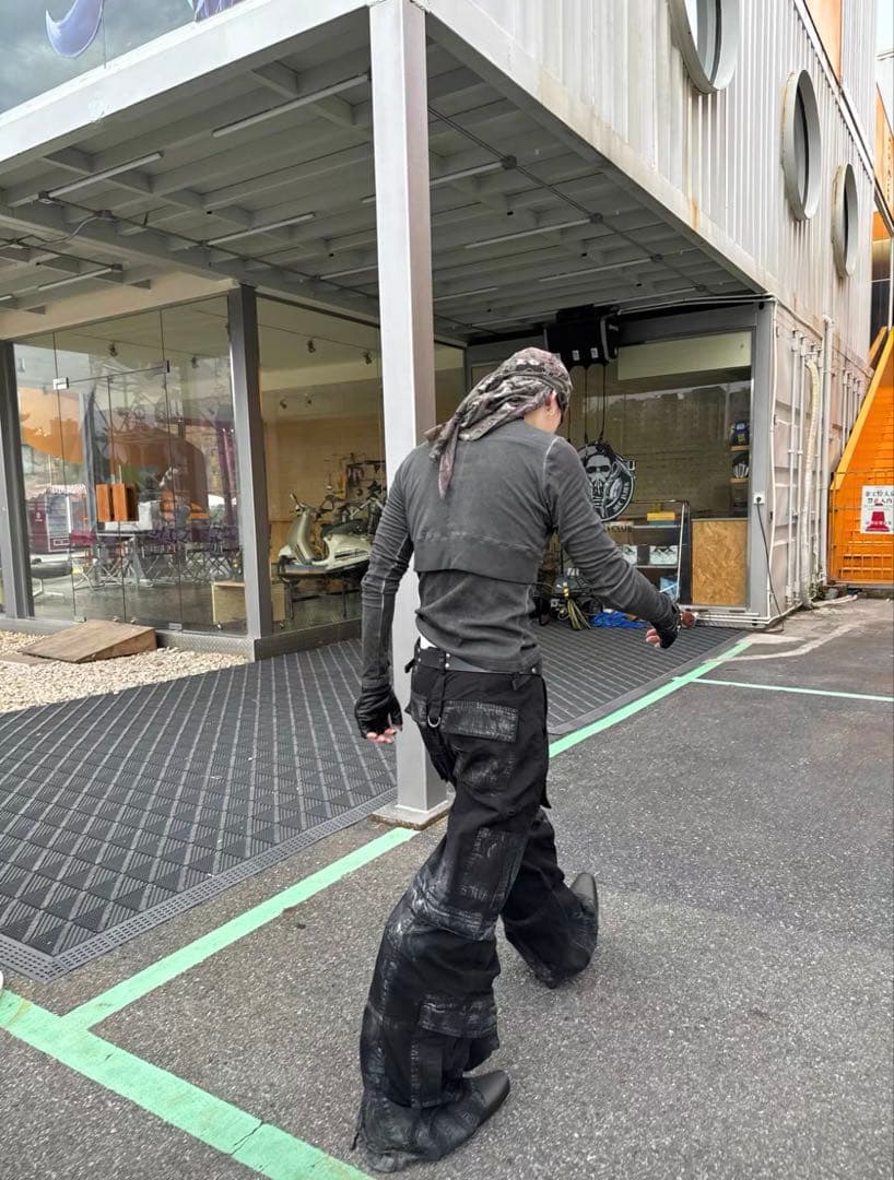 ロングカットソー　長袖　ロングスリーブ　モードストリート