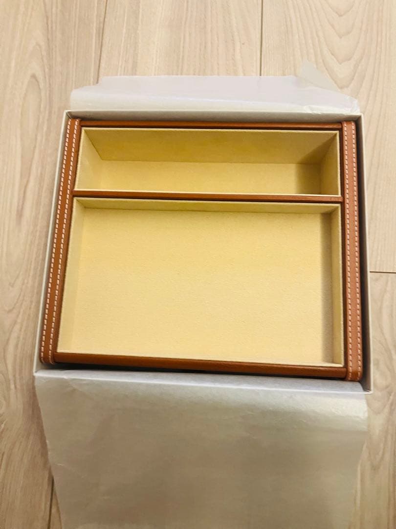新品！銀座WAKO本革ユーティリティトレイLサイズ☆