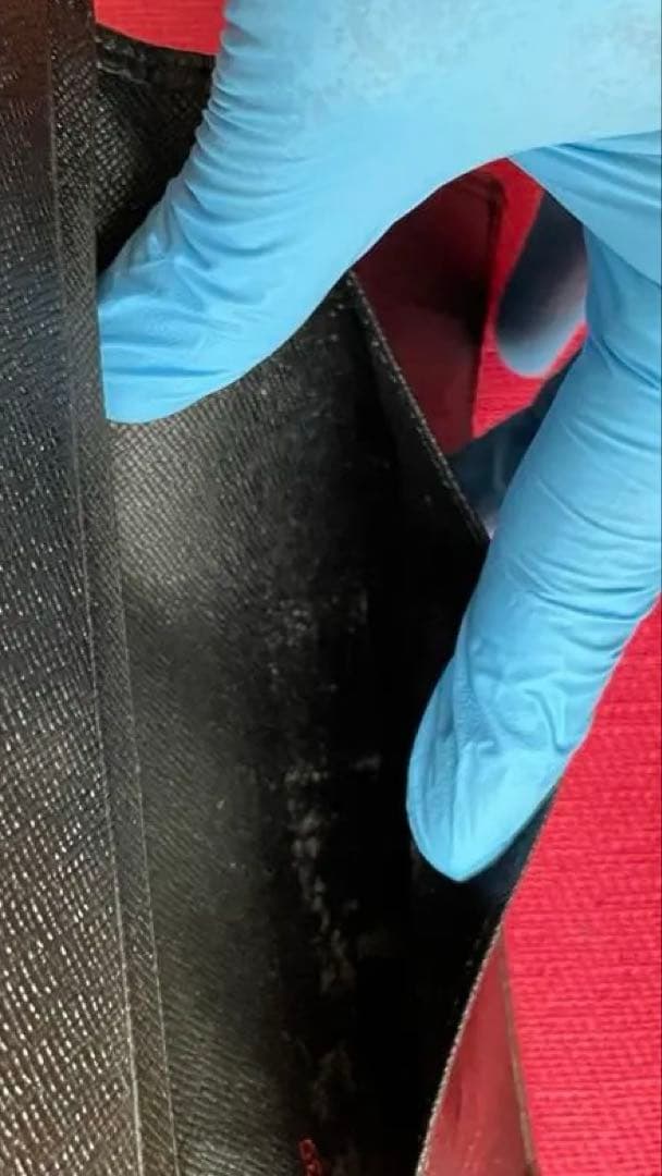 LOUIS VUITTON ルイヴィトン 長財布 エピ　中古