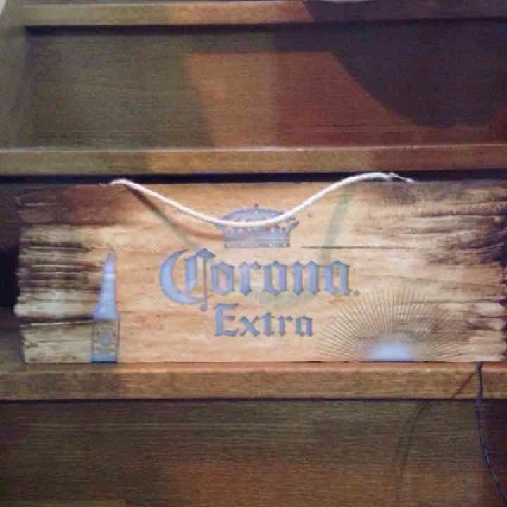 コロナエキストラ LEDライト