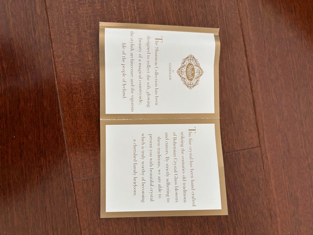 エレガント　クリスタル　ローズボール