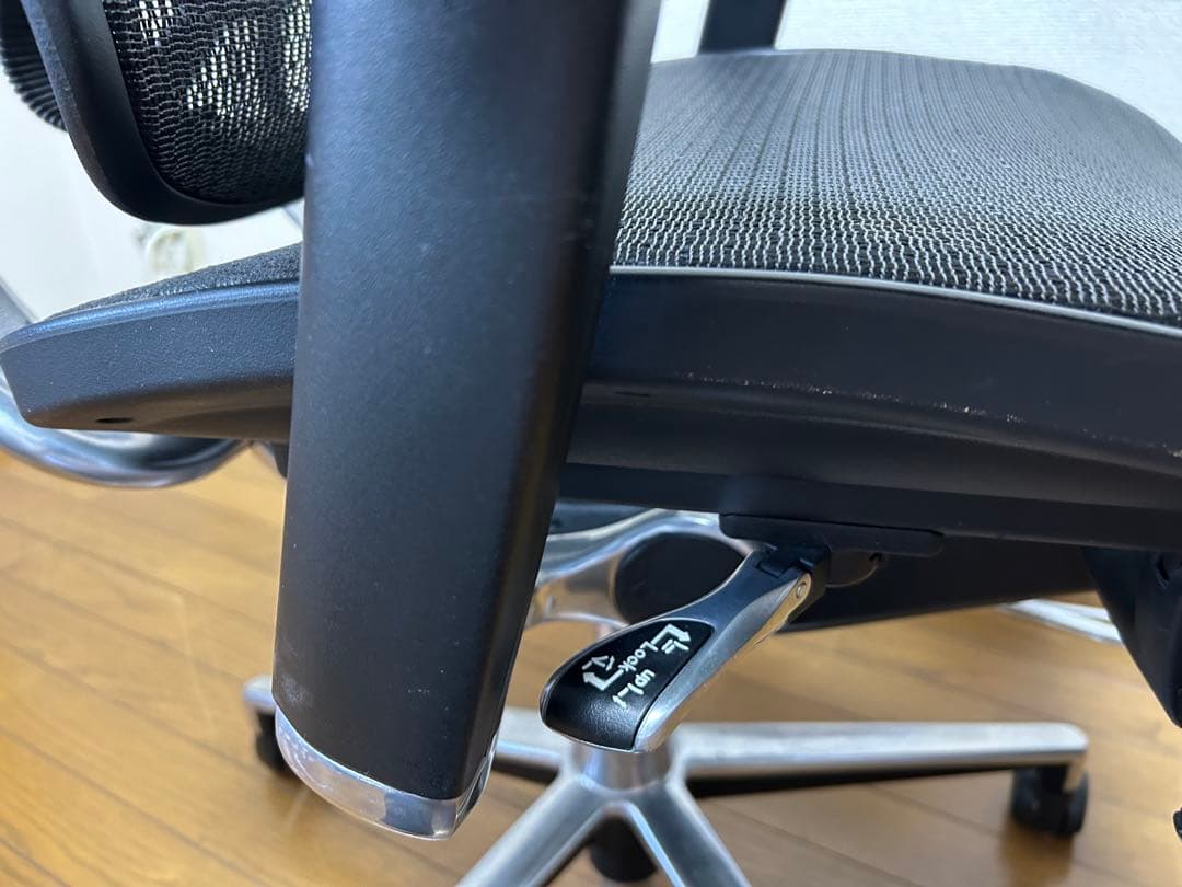 メッシュチェア エルゴヒューマン ベーシック 黒①kenji