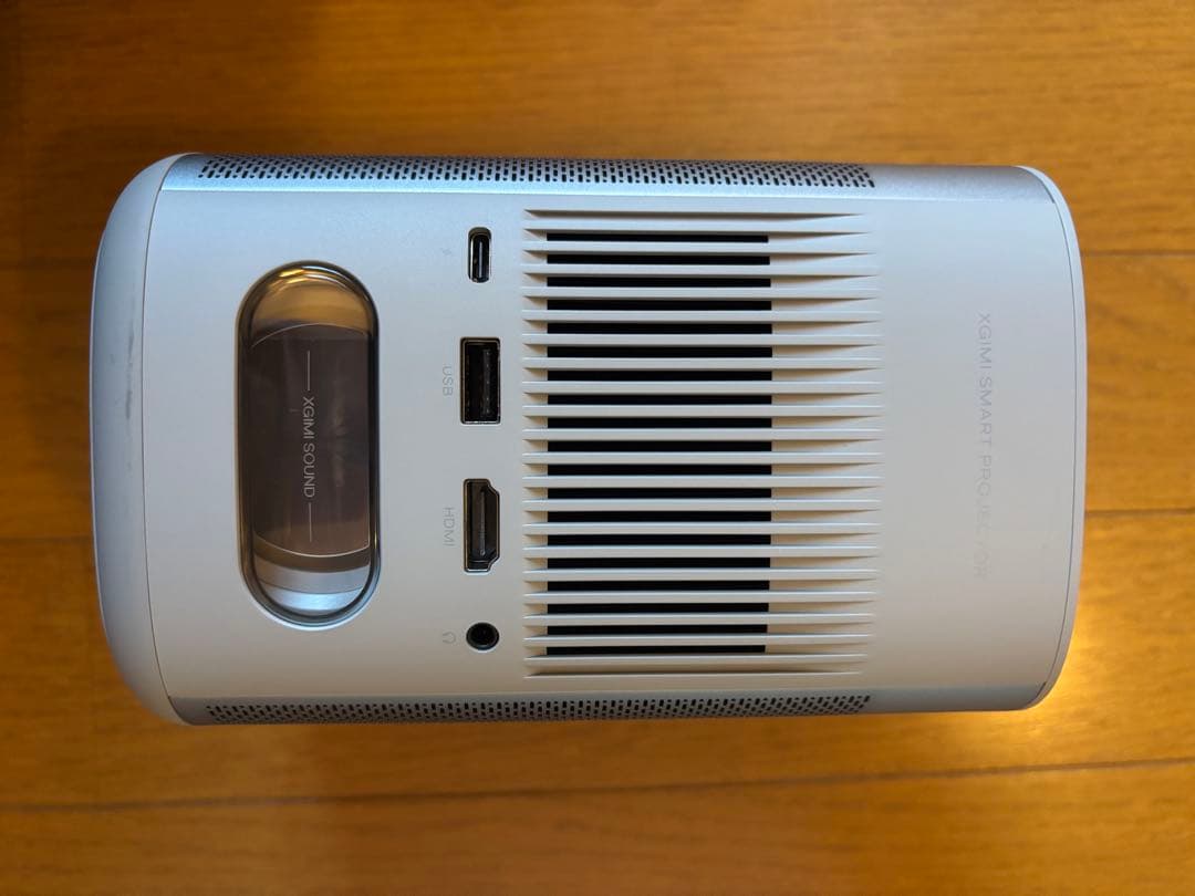 【値下げ】XGIMI MoGo2 プロジェクター　専用ケース付き