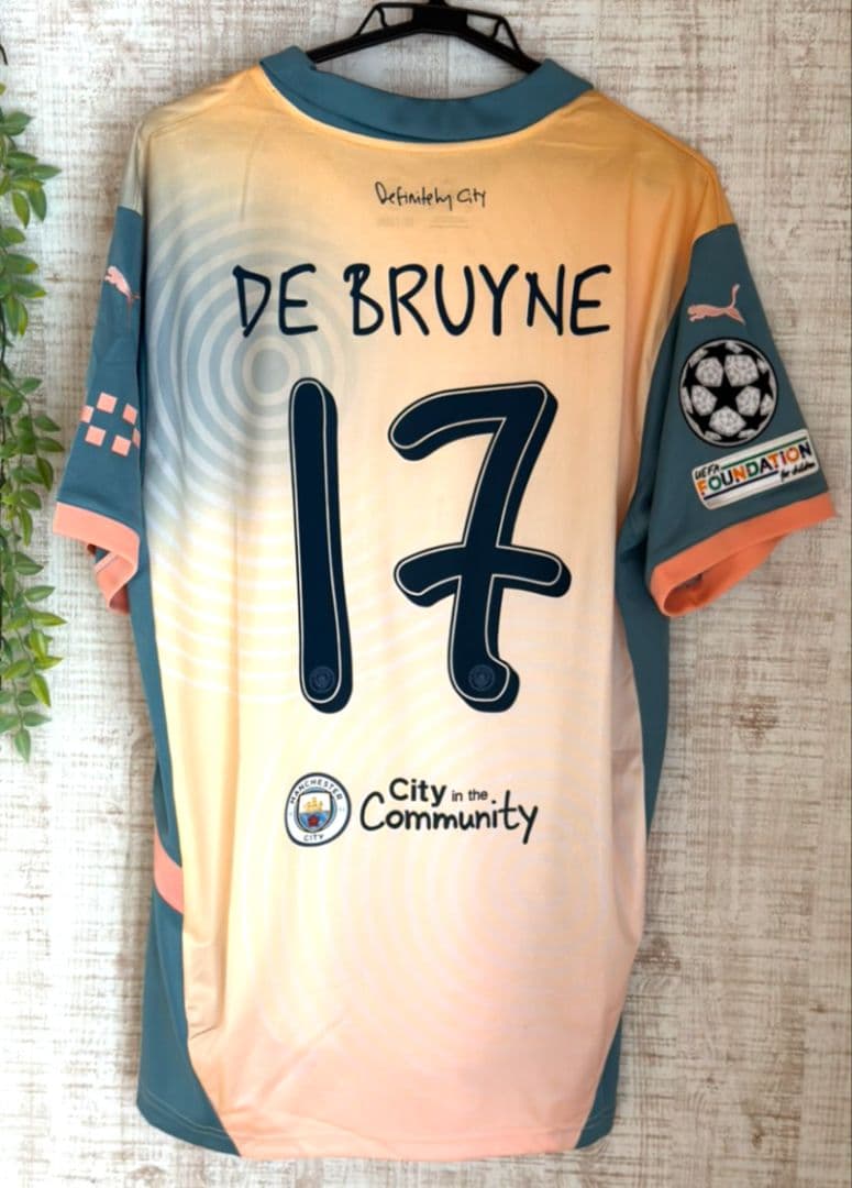 24-25 マンチェスター・シティ 4th ユニフォーム