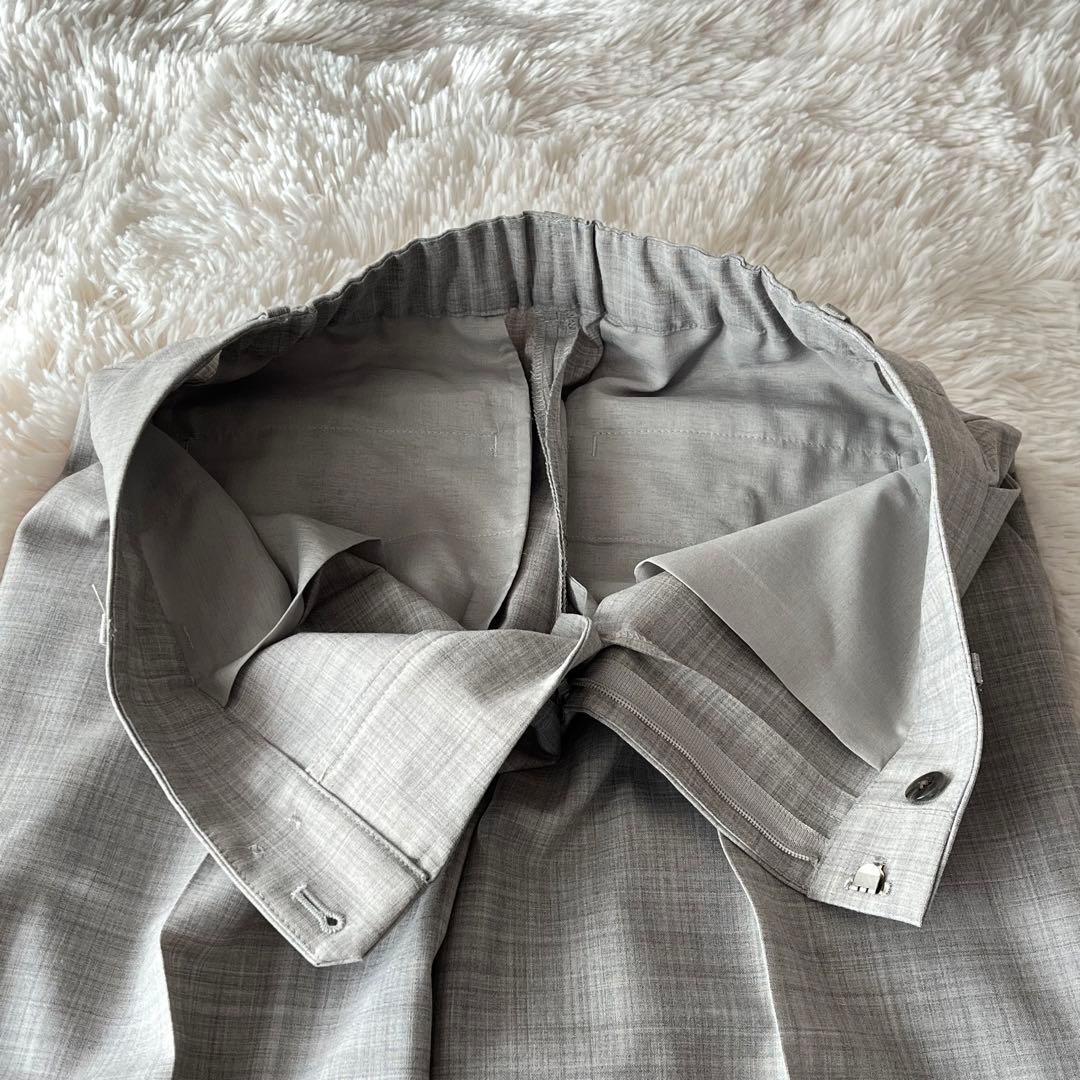 美品 グリーンレーベルリラクシング カチリラ セットアップ ライトグレー 40