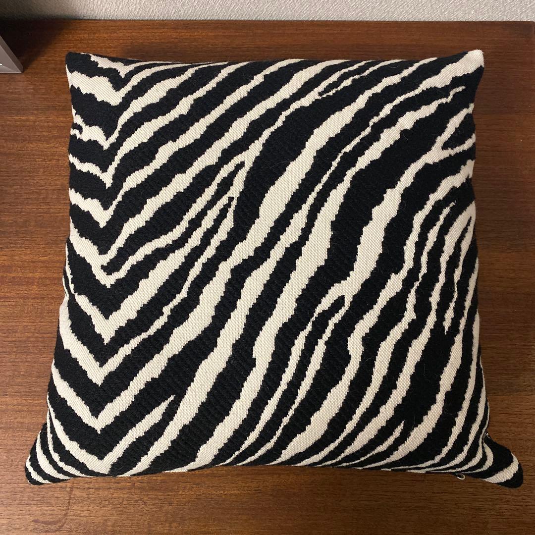 アルテック　ゼブラ　クッションカバー、インナークッションセット