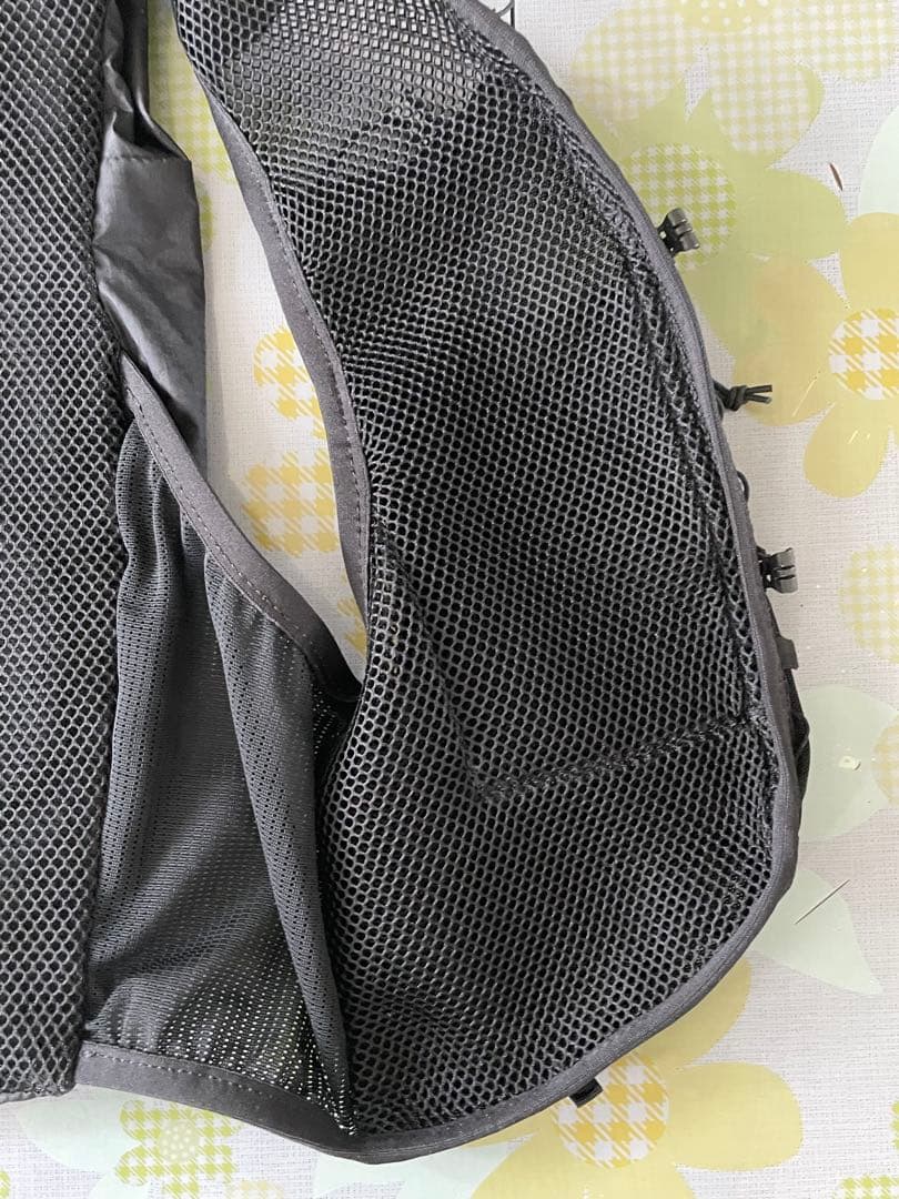 Salomon ADV HYDRA VEST 8L Mサイズ