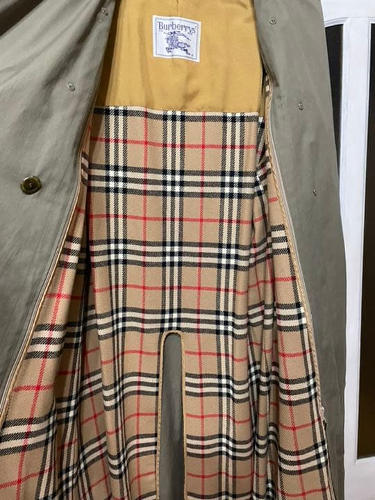 お値下げ❗️ バーバリー トレンチコート　Burberrys 玉虫