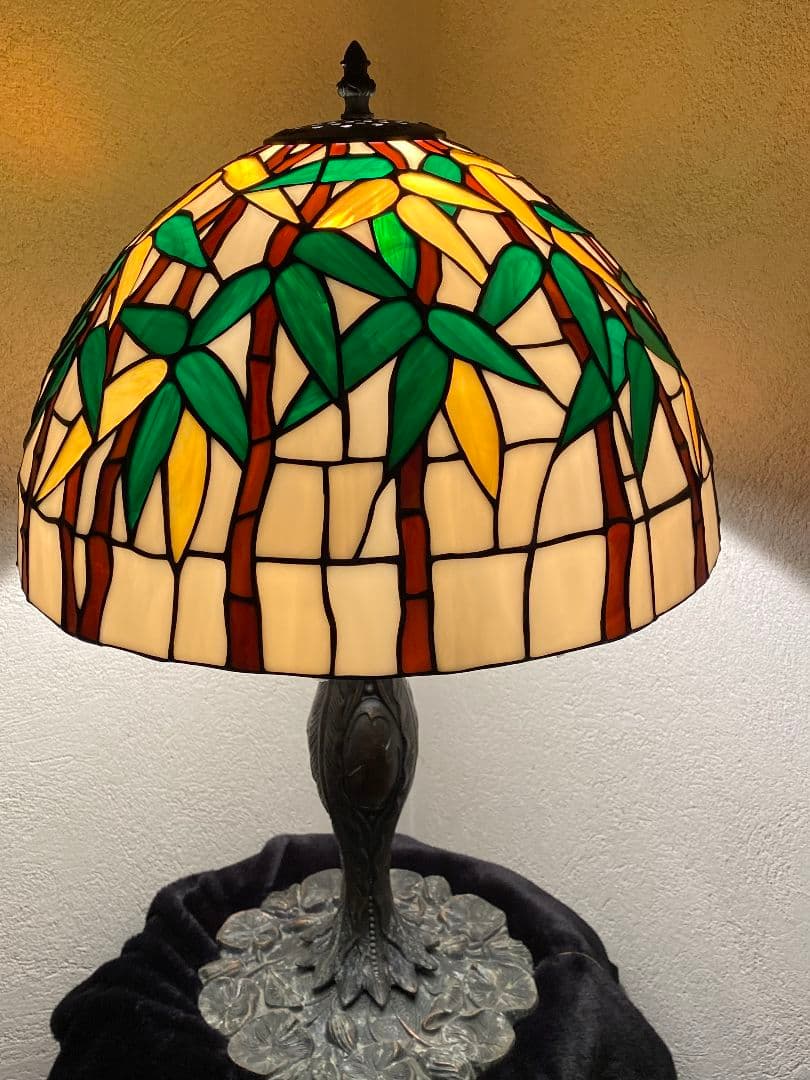 ヴィンテージ　ティファニータイプ　ステンドグラスランプ