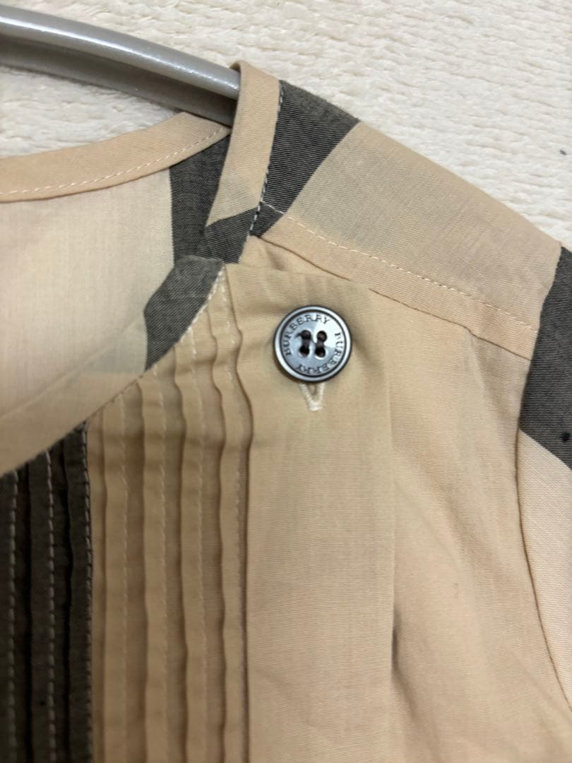 バーバリー　8y128cm 半袖ワンピース