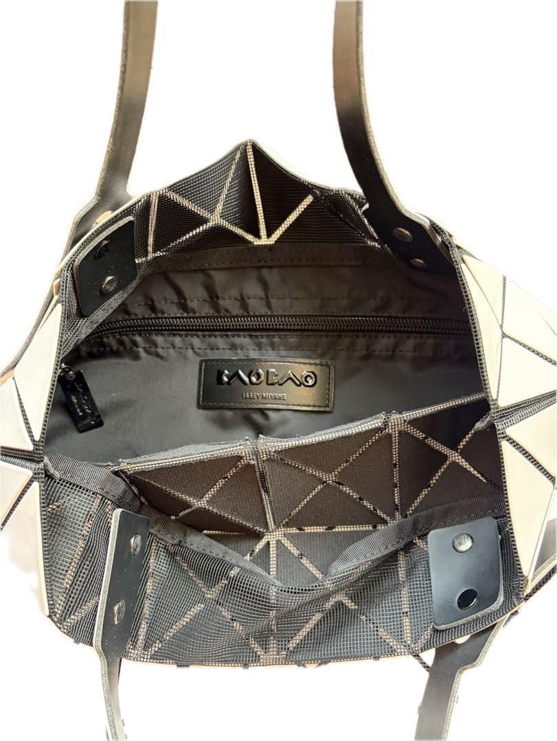 BAOBAO ISSEY MIYAKE トートバッグ ホワイト