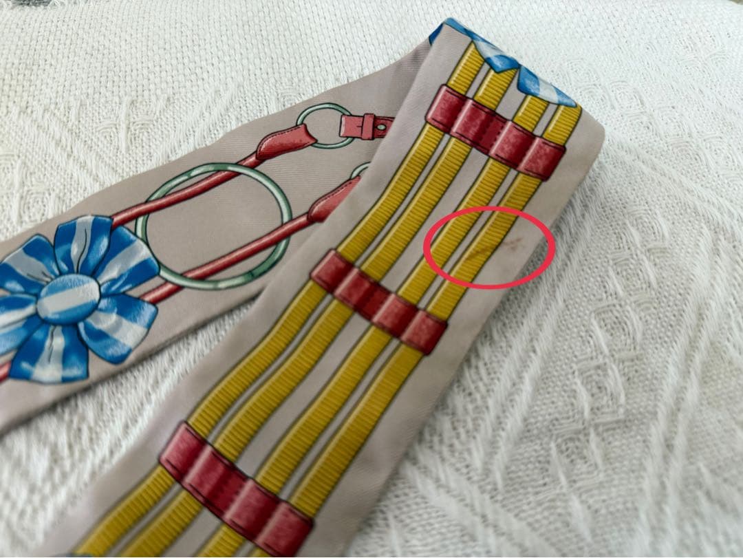 HERMES リボンデザイン スカーフ